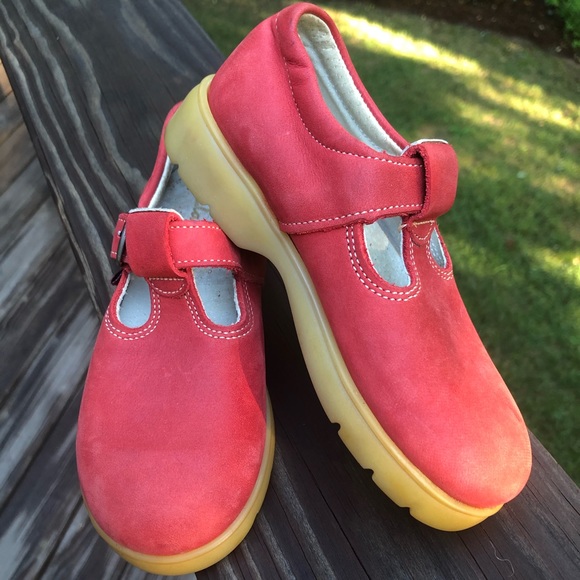 clarks girls shoes size 9